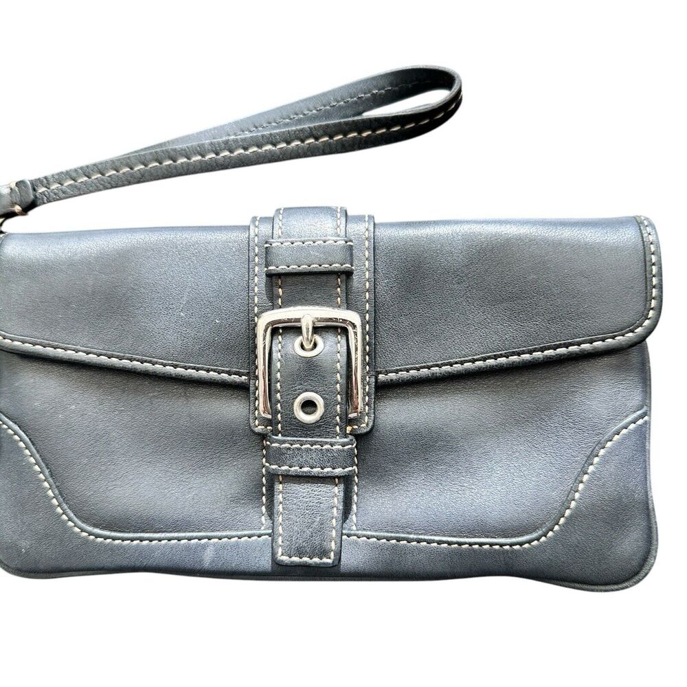 VTG Coach Wristlet Y2K Black Leather Clutch 7”x4”